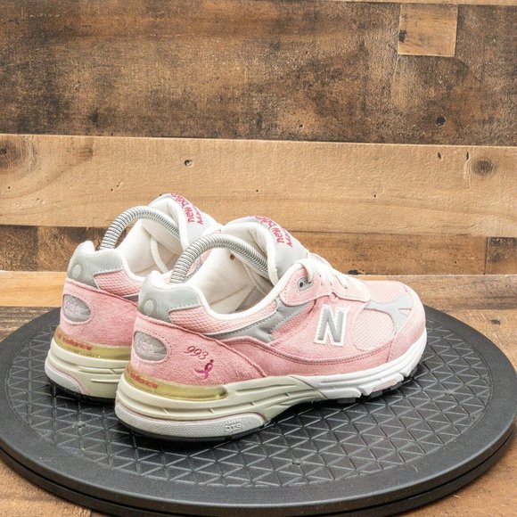 New Balance 993 Susan G Komen Think Pink Size 7D - Picture 8 of 9